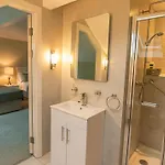 Mount Barker 4* Swords