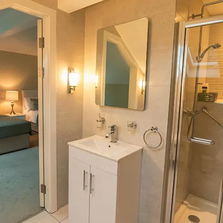 Mount Barker 4* 스워드