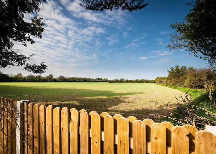 Mount Barker 4* Swords